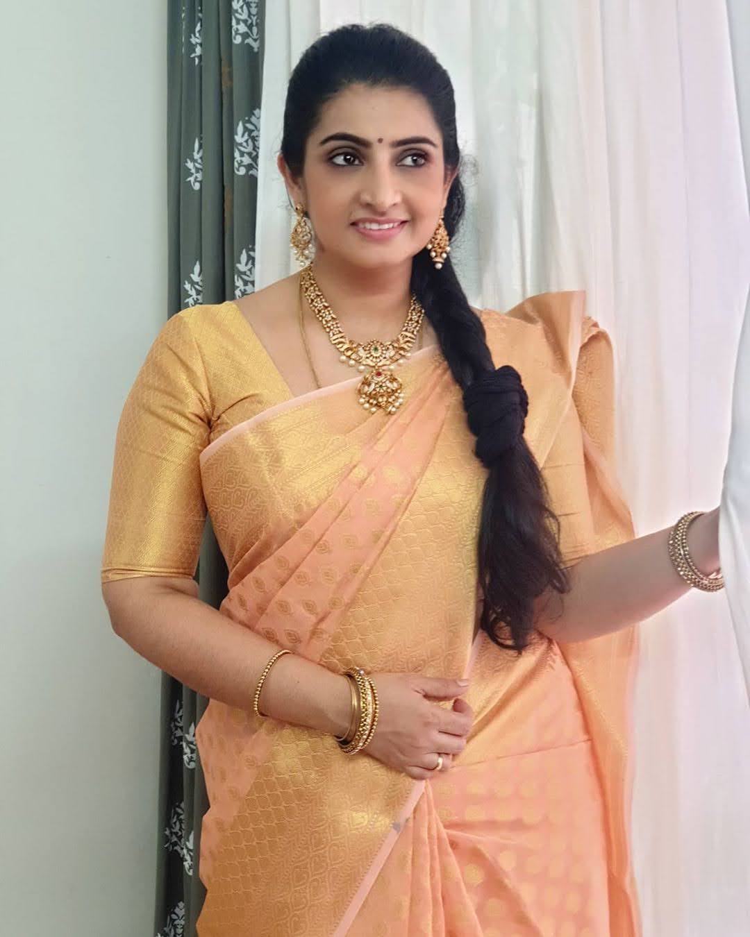 Sujitha-saree-33