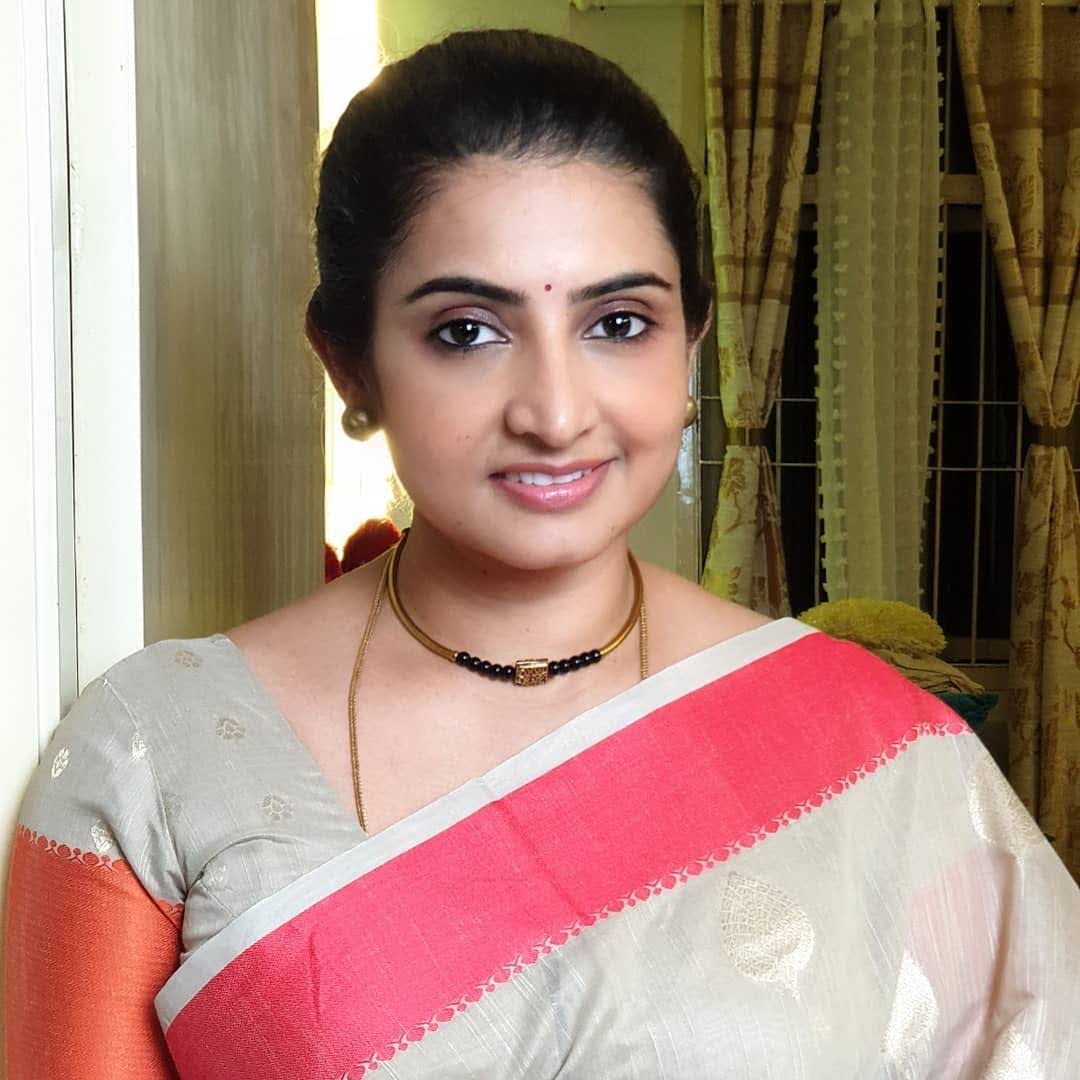 Sujitha-saree-37