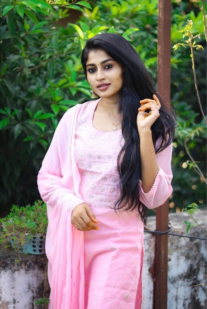 Actress Vaishnavi Arulmozhi Photo Gallery (12)